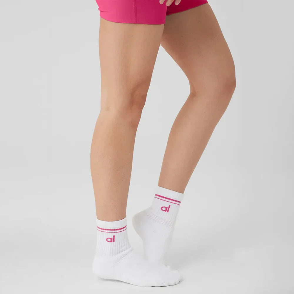 AL Fashion Yoga Sock Retro Cotton Sports Medium Long Socks Pilates Fitness Sports Four Seasons Socks Women'S Yoga Medium Sock-Gennys fashion