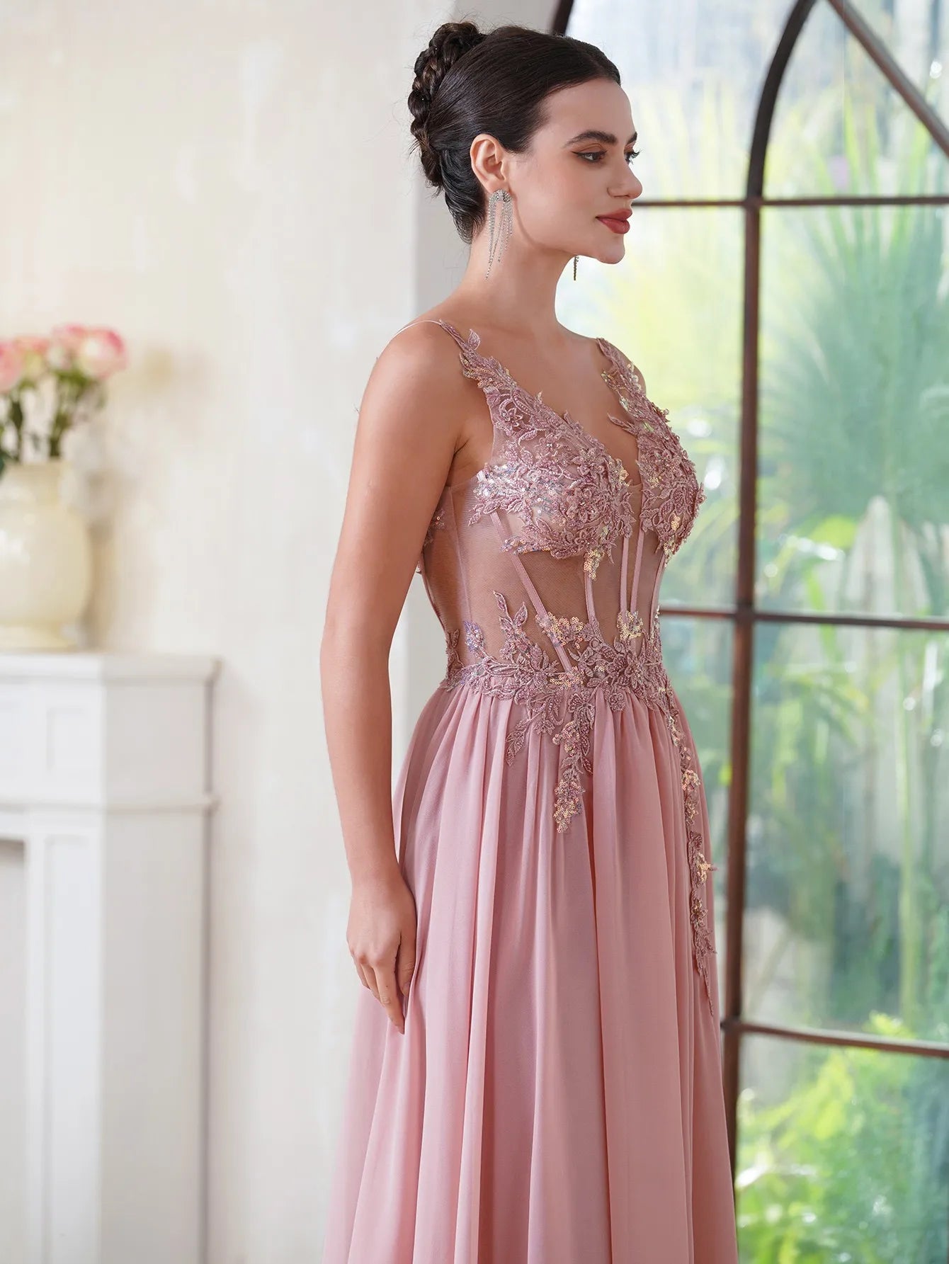 Elegant Dusty Pink Prom Dresses 2024 V Neck Beaded Appliques Illusion Spaghetti Strap Evening Gowns Formal Party Vestido De Gala-Gennys fashion