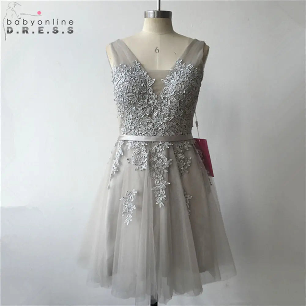 Silver Tulle Short Prom Dress Sexy Women V Neck Sleeveless Lace Applique a Line Backless Evening Party Dresses Cocktail Gown-Gennys fashion