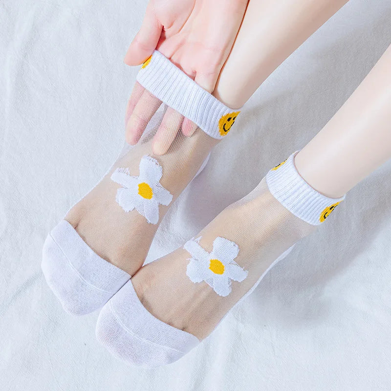 5 Pairs/Set Lovely Daisy Ultra-Thin Glass Silk Breathable Short Women Socks Suit in Spring Summer-Gennys fashion