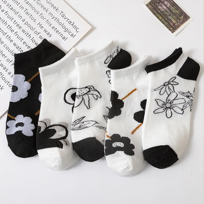 5 Pairs of Avocado Ankle Socks Cartoon Fresh Fashion Breathable Summer and Autumn 2023 New Kawaii Comforts Women'S Boat Socks-Gennys fashion