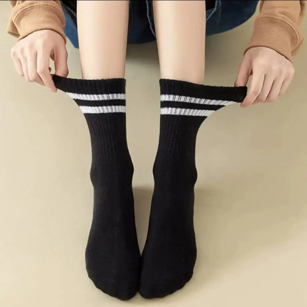 5 Pairs Women'S Mid Length Socks Solid Color Parallel Stripe Simple Fashionable Sports Sweat-Absorbing High-Quality Girls' Socks-Gennys fashion