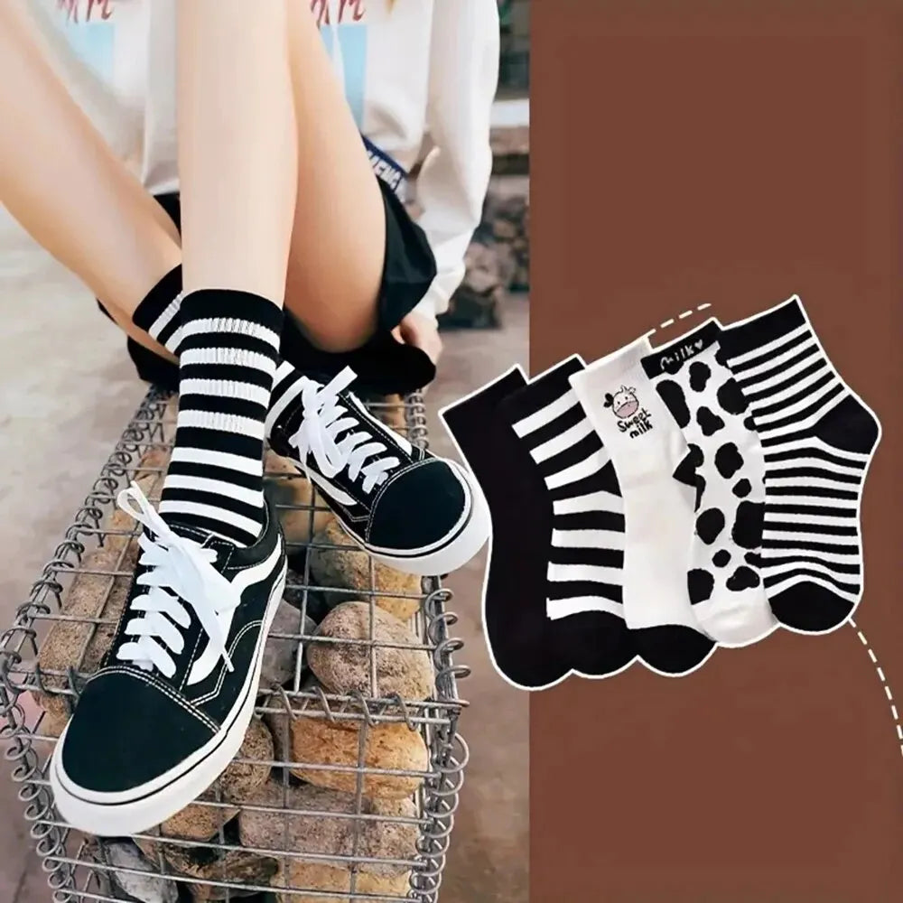 5 Pairs Cartoon Printed Women'S Short Socks Cute Black White Ankle Socks Spring Autumn Fashionable Sweet Girls' Mid Length Socks-Gennys fashion