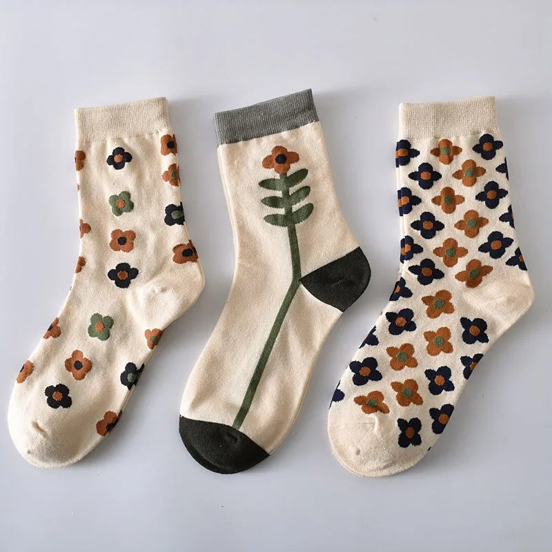 5 Pairs of Women'S Socks Spring and Summer Retro Small Flower Diamond Grid Medium Tube Socks-Gennys fashion