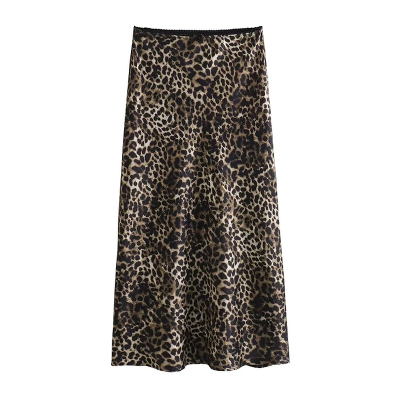 Vintage Chic Leopard Skirt 