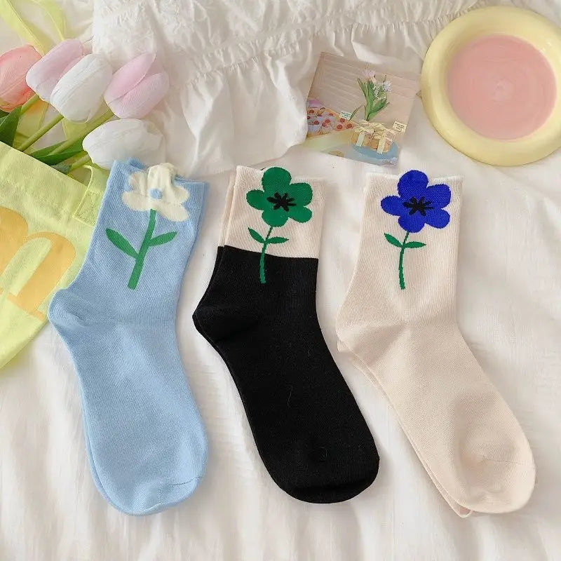 5 Pairswomen'S Middle Tube Socks Harajuku Retro Floral Vintage Novelty Elegant Ethnic Kawaii Cute Casual Breathable Ladies Girls-Gennys fashion